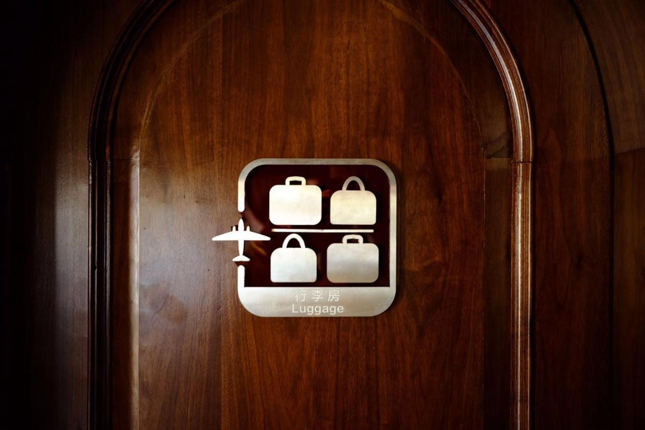 The Hump Hostel 驼峰客栈 Kunming Buitenkant foto